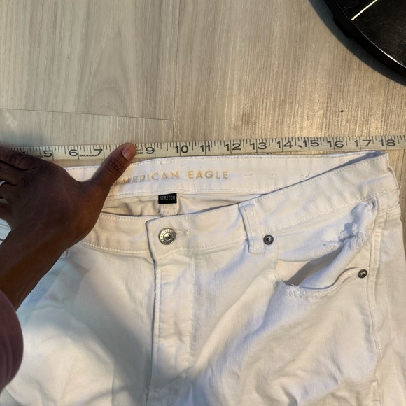American eagle AE straight mom jeans white ripped knee distressed plus size 16R - Picture 11 of 14
